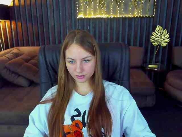 MilaAddam webcam