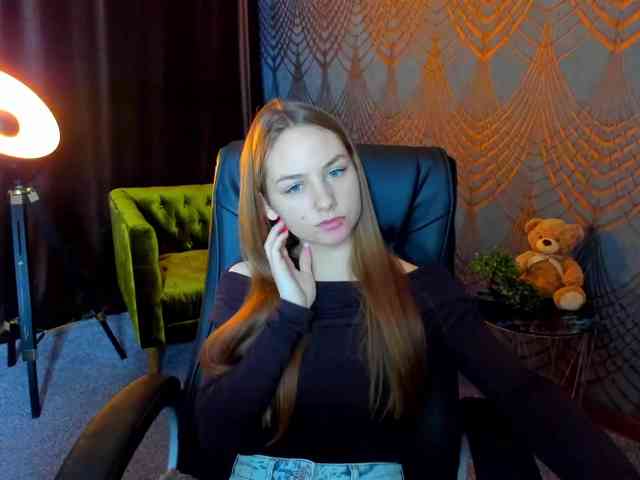 MilaAddam webcam