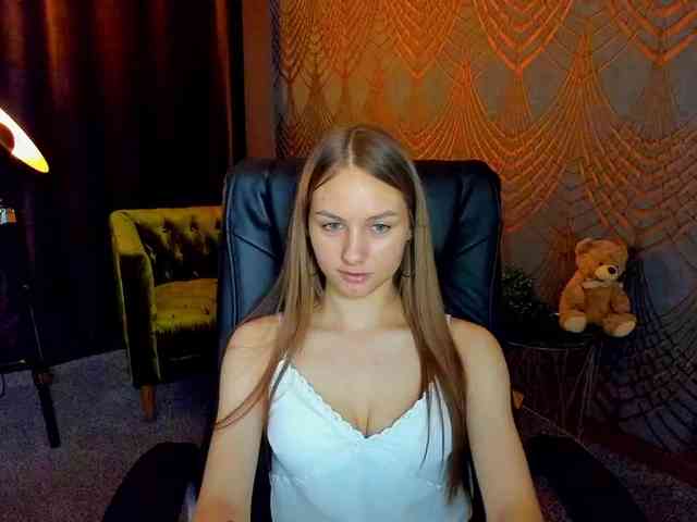 MilaAddam webcam