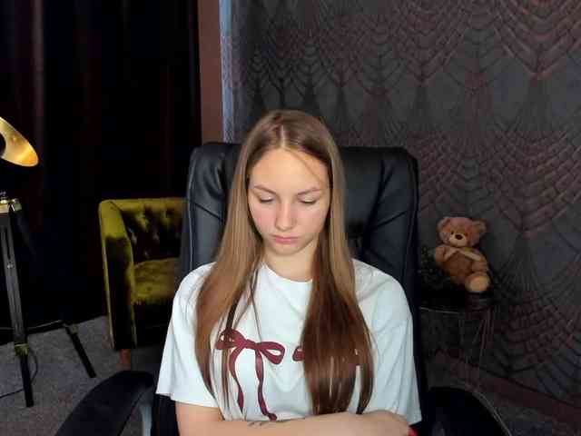 MilaAddam webcam
