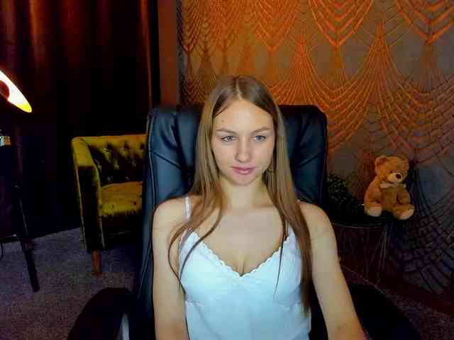 MilaAddam webcam