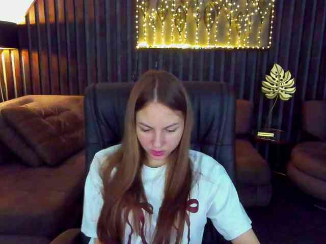 MilaAddam webcam