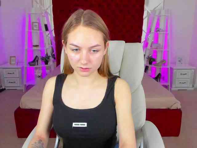 MilaAddam webcam