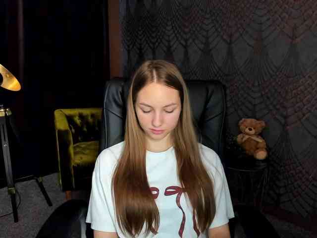 MilaAddam webcam