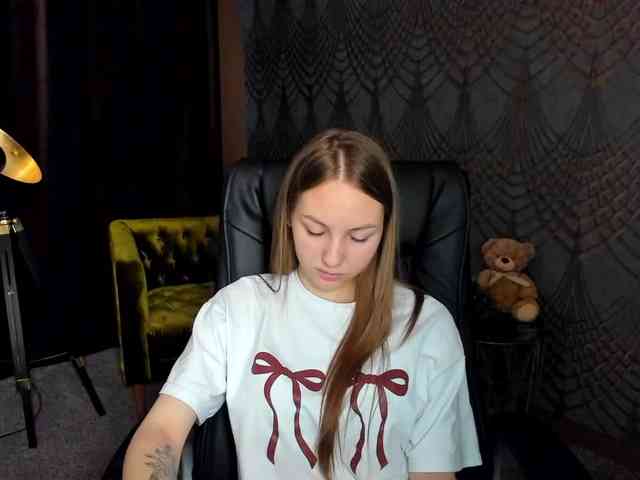 MilaAddam webcam