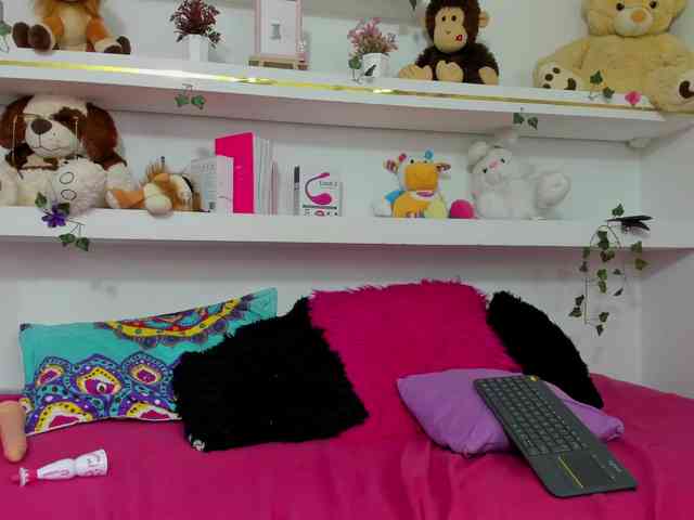 sheilaortegaa webcam