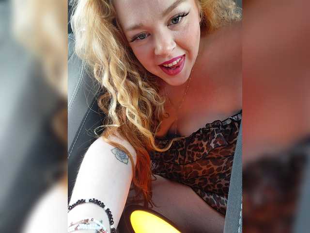 Live трансляция Goddessgirl410 - Runet.cam