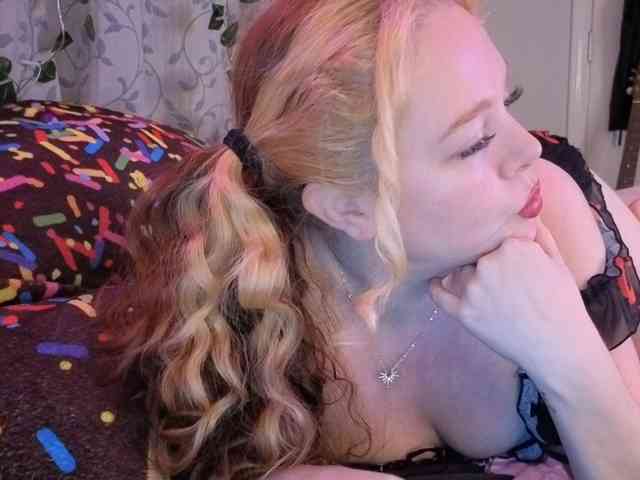Goddessgirl410 webcam