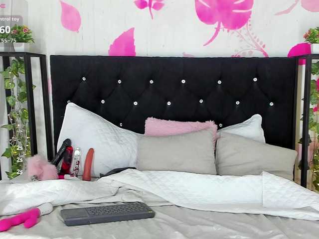 lannajoness live cam on BongaCams