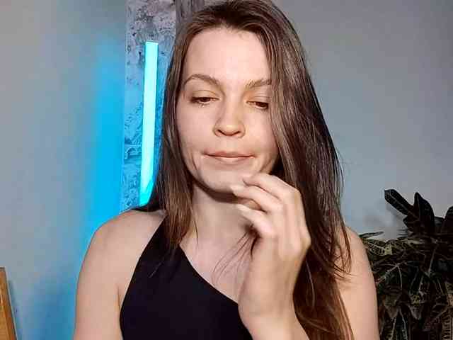 MaisieFresta webcam