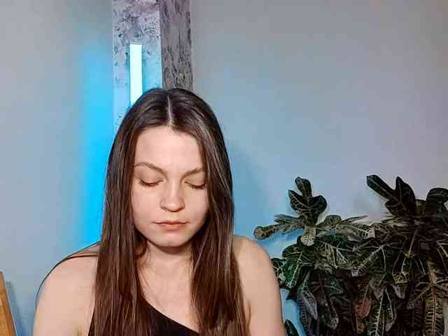 MaisieFresta webcam
