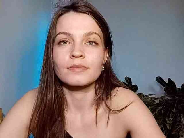 MaisieFresta webcam