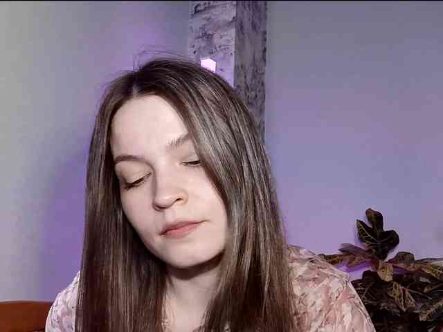 MaisieFresta webcam