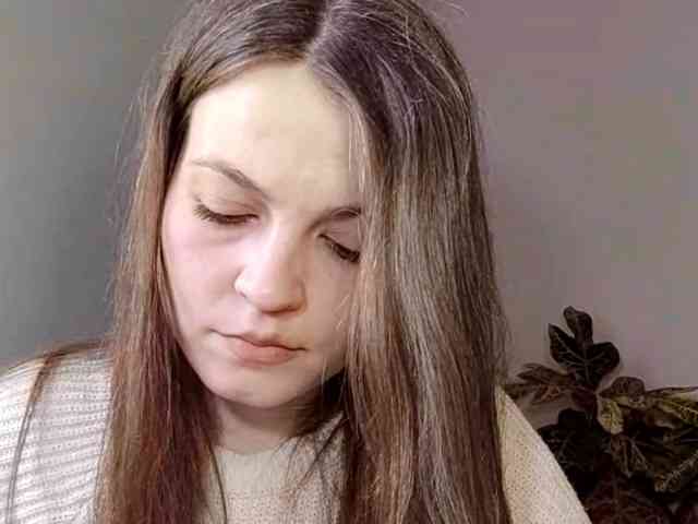 MaisieFresta webcam