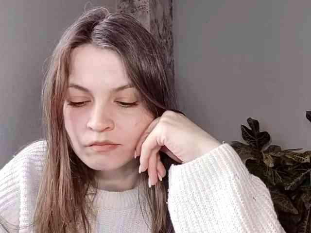 MaisieFresta webcam
