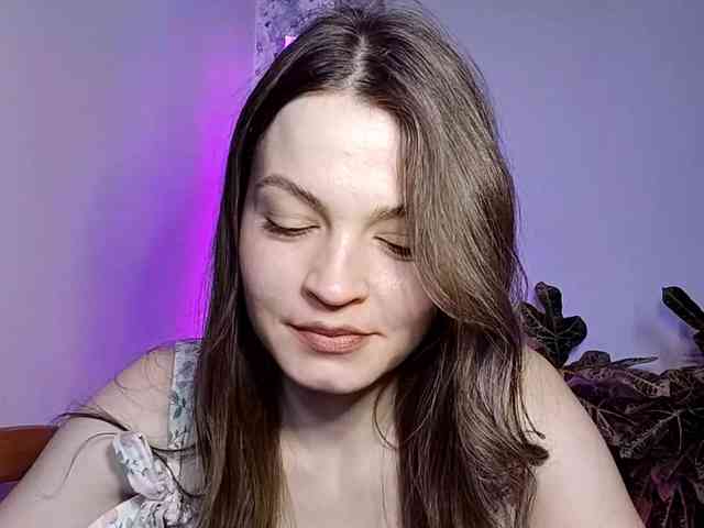 MaisieFresta webcam