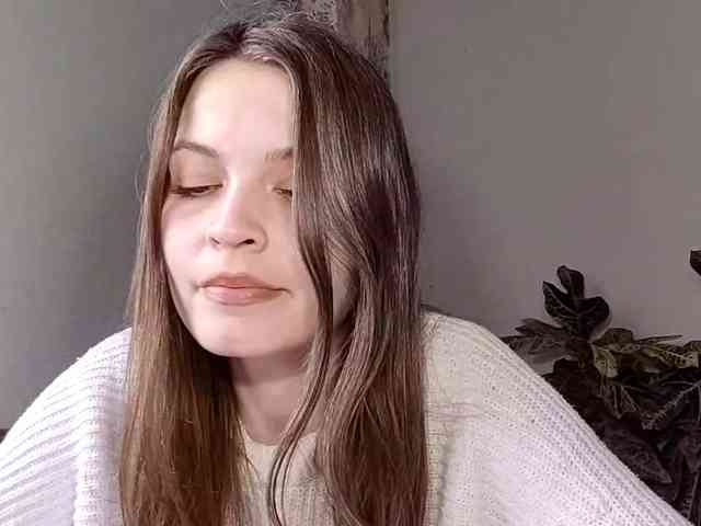 MaisieFresta webcam
