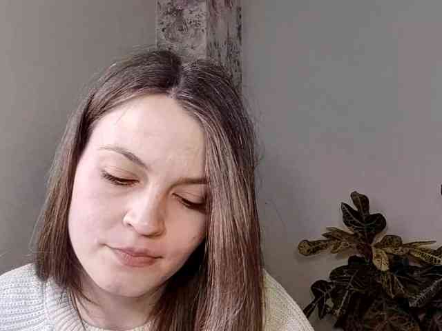 MaisieFresta webcam