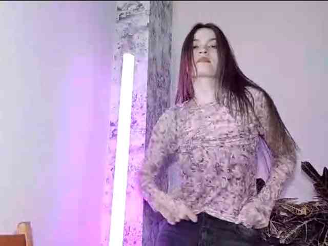 MaisieFresta webcam
