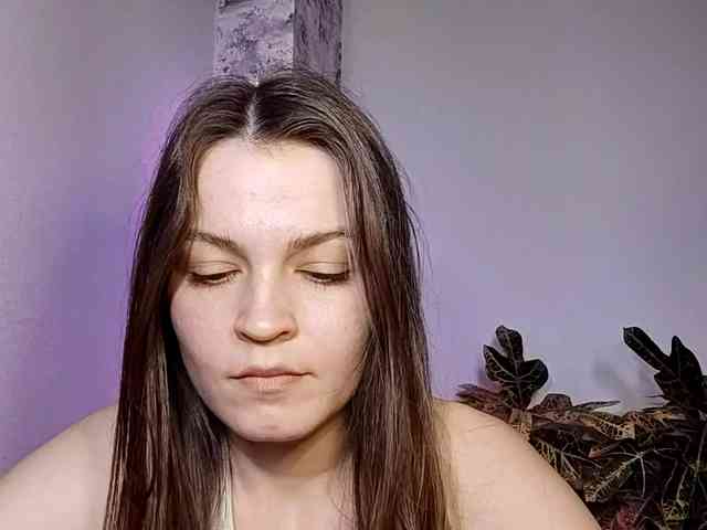 MaisieFresta webcam