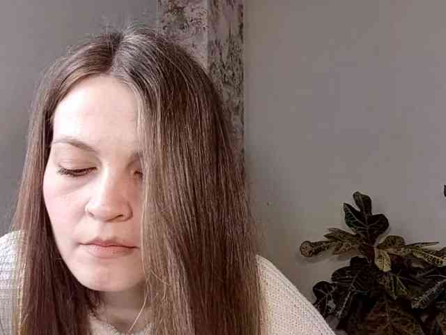 MaisieFresta webcam