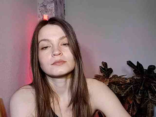MaisieFresta webcam