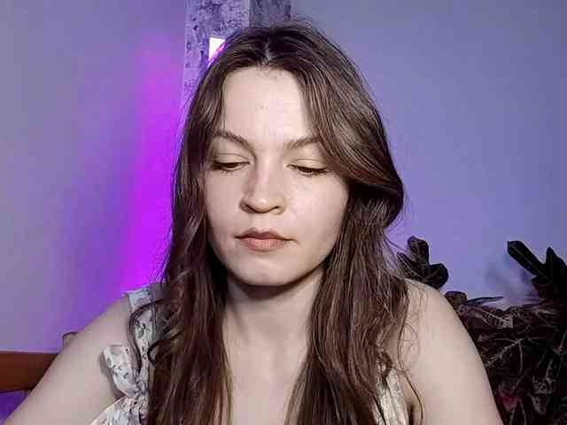MaisieFresta webcam