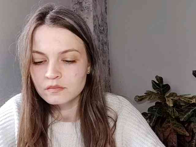 MaisieFresta webcam