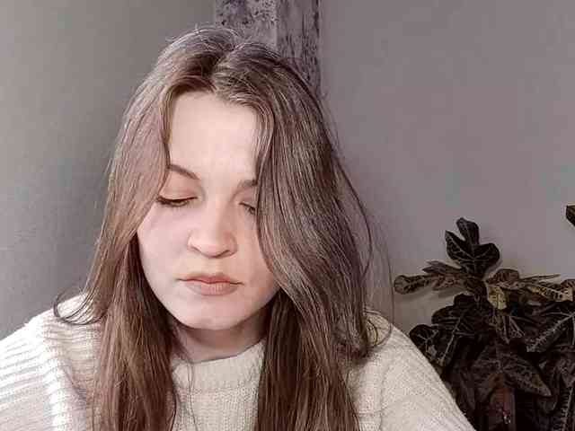 MaisieFresta webcam