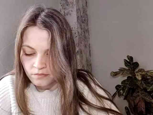 MaisieFresta webcam
