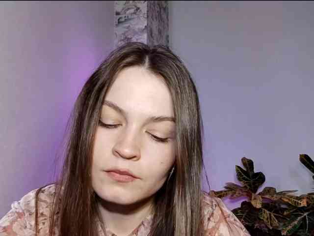 MaisieFresta webcam