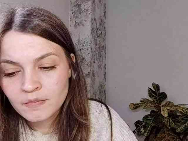 MaisieFresta webcam