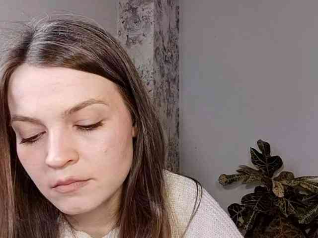 MaisieFresta webcam