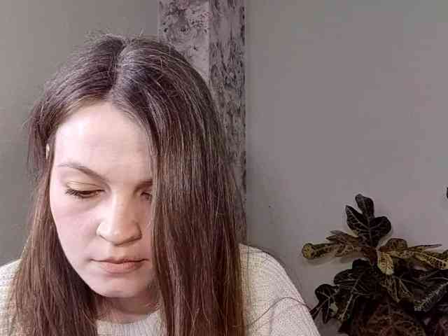 MaisieFresta webcam