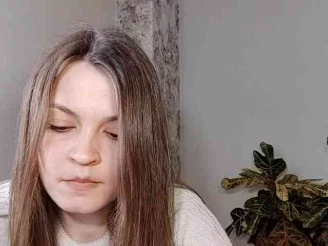 MaisieFresta webcam
