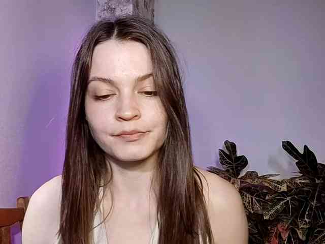 MaisieFresta webcam