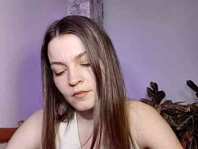 MaisieFresta webcam