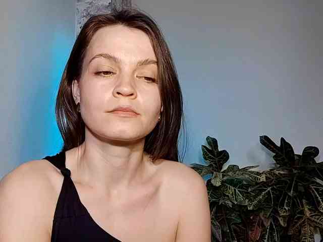 MaisieFresta webcam