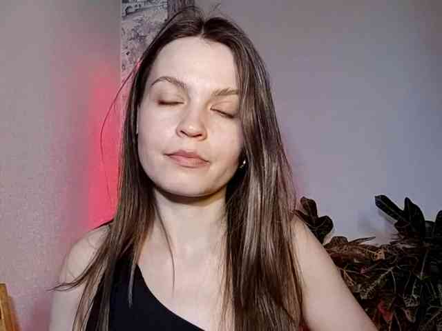 MaisieFresta webcam