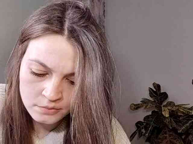 MaisieFresta webcam