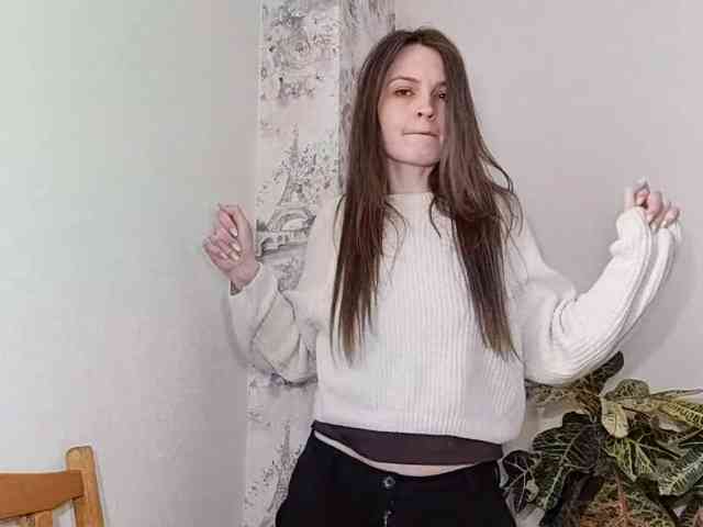 MaisieFresta webcam