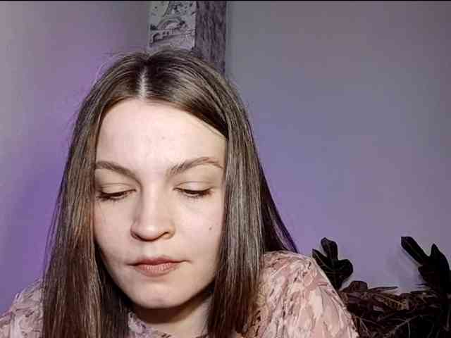 MaisieFresta webcam