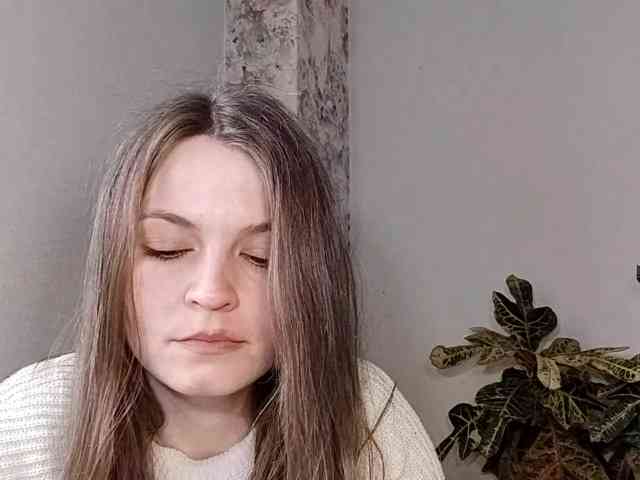 MaisieFresta webcam