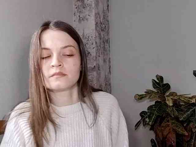 MaisieFresta webcam