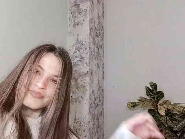 MaisieFresta webcam
