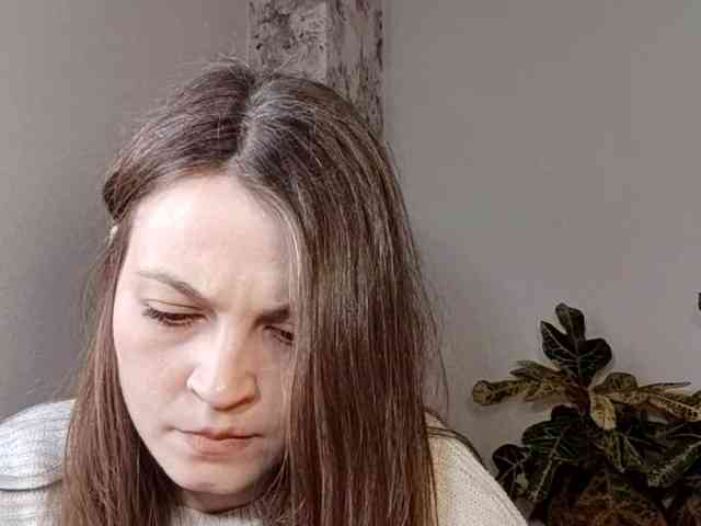 MaisieFresta webcam