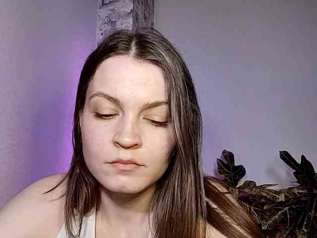 MaisieFresta webcam