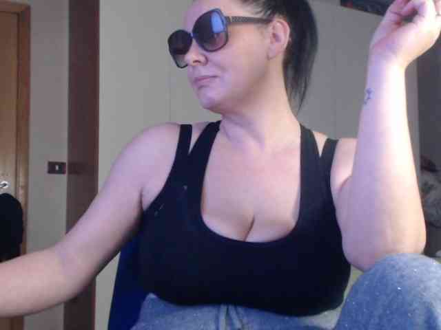 Modella: samantaboobs