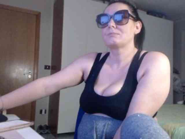 Modella: samantaboobs