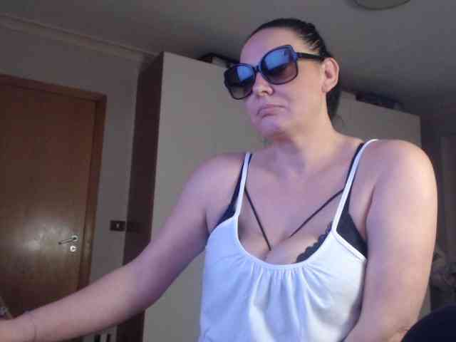Modella: samantaboobs